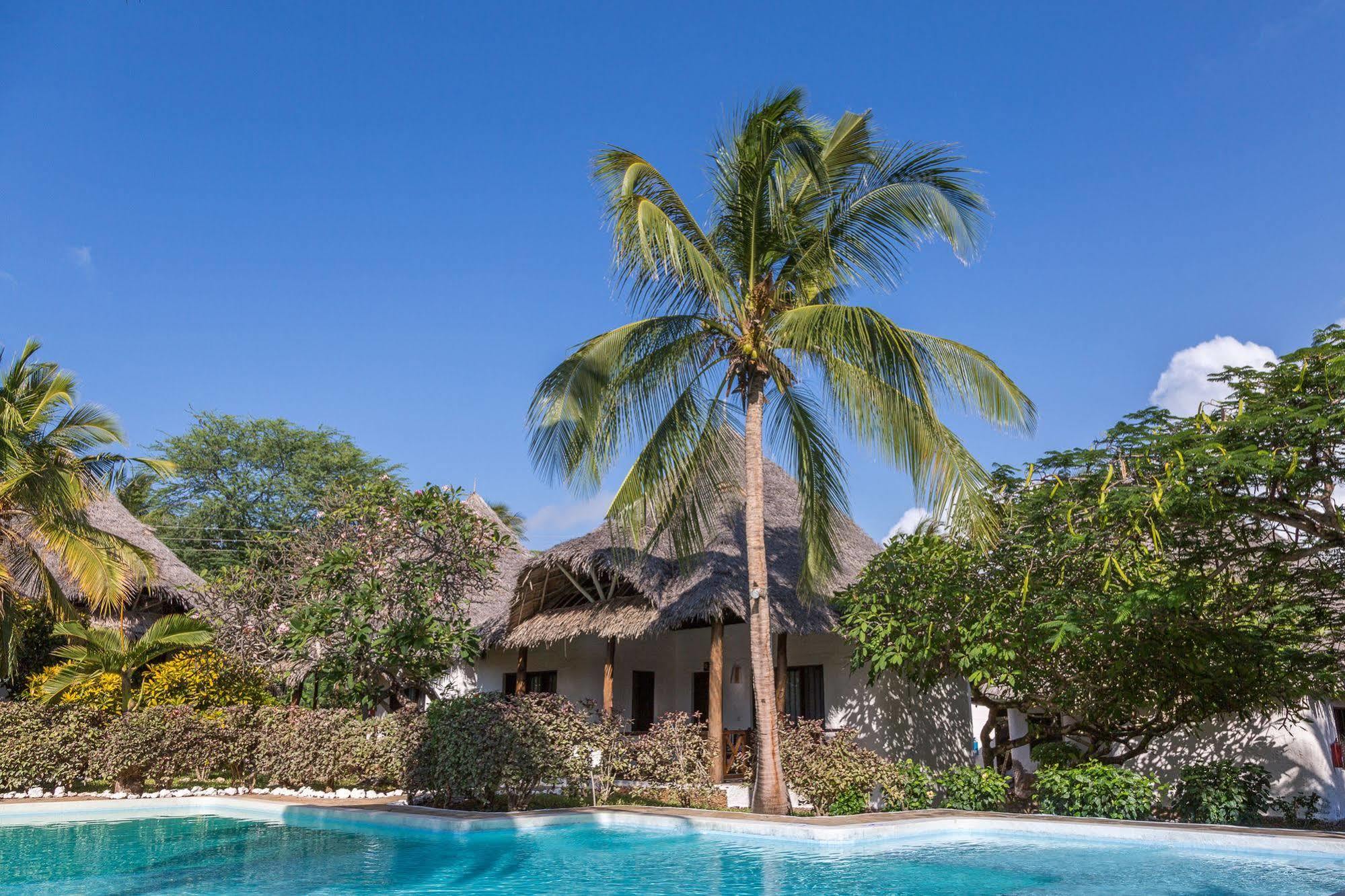 Ahg Dorado Cottage マリンディ エクステリア 写真
